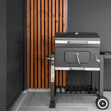 Panorama Domasa Valkov