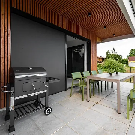 Panorama Domasa Valkov